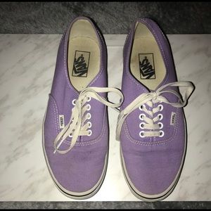 Women’s size US 10.5 vans !
